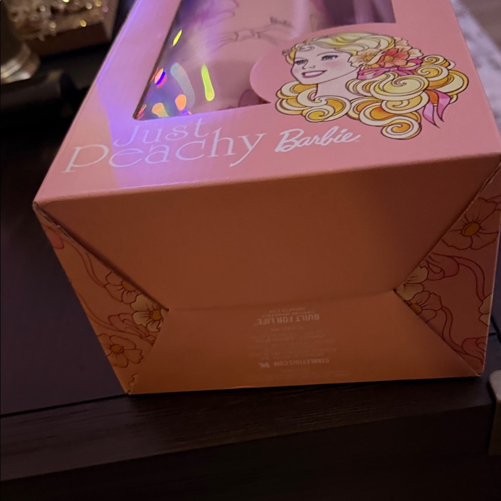 New Stanley Barbie Peach Floral Tumbler - Picture 4 of 7